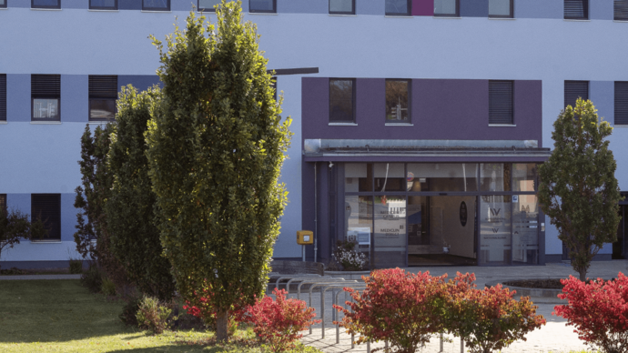 Krankenhaus Wertheim von vorne
